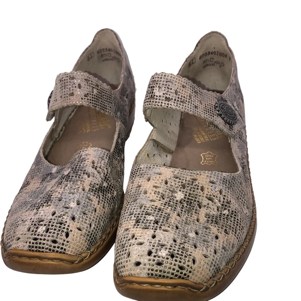 RIEKER ANTISTRESS Leather Mary Jane Shoes, Size 41 (US 9.5) - Perforated Design - Picture 7 of 12